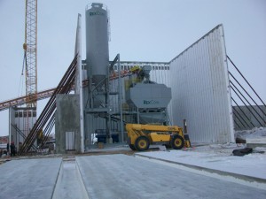 51-ft Tilt wall panels enclose the new Dickinson Ready Mix batch plant