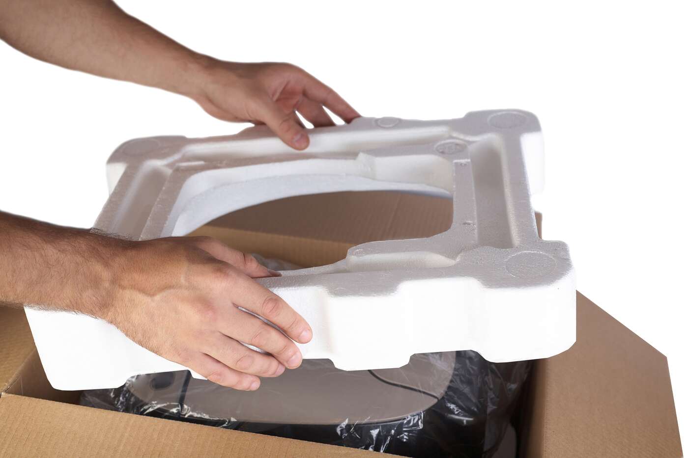 Comparing EPS Molding to Traditional Packaging Methods